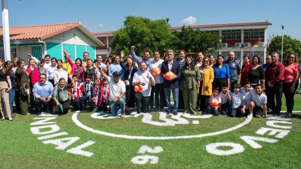 ICIFED transforma 59 escuelas de Monterrey con tecnología y rehabilitación.