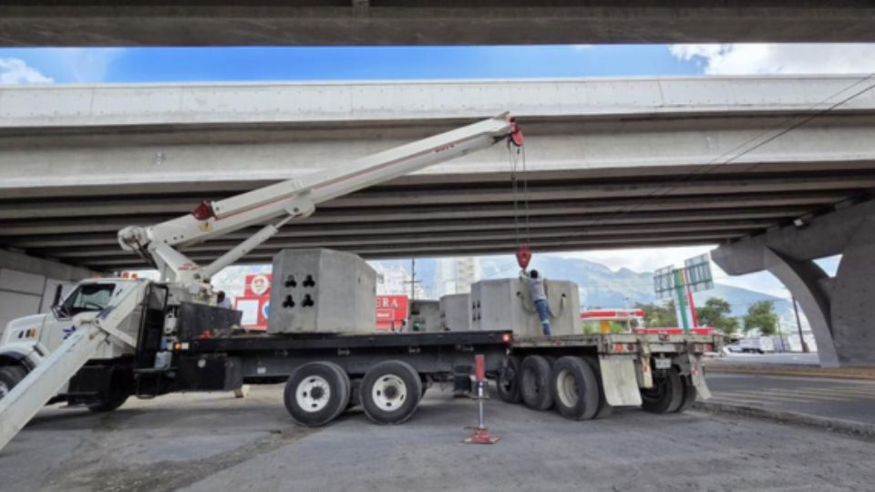 Mega Puente 2 de Octubre–Manuel Ordóñez, en Santa Catarina.