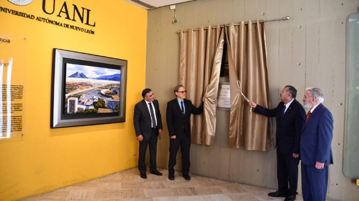 Celebra UANL 30 aniversario de la Biblioteca Universitaria