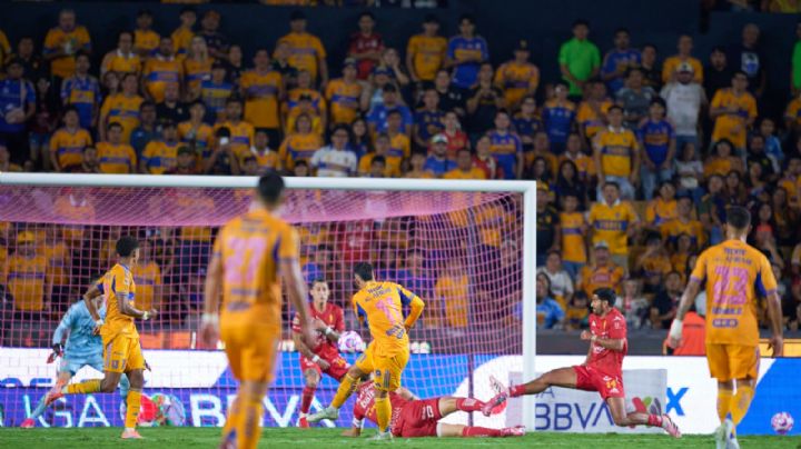 Liga MX: Revive el triunfo de Tigres ante Necaxa con un hat-trick de Juan Brunetta