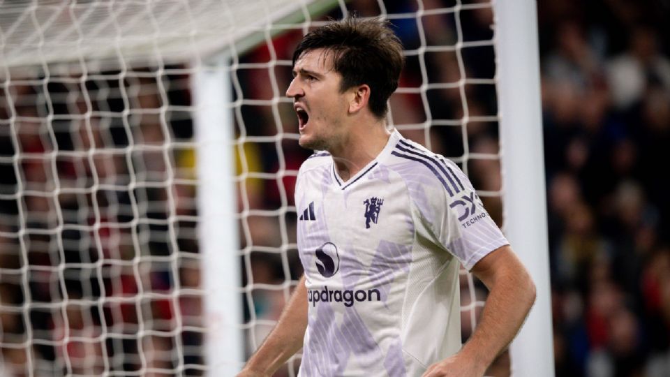 El defensor inglés marcó el 2-1 definitivo ante Liverpool en la recta final