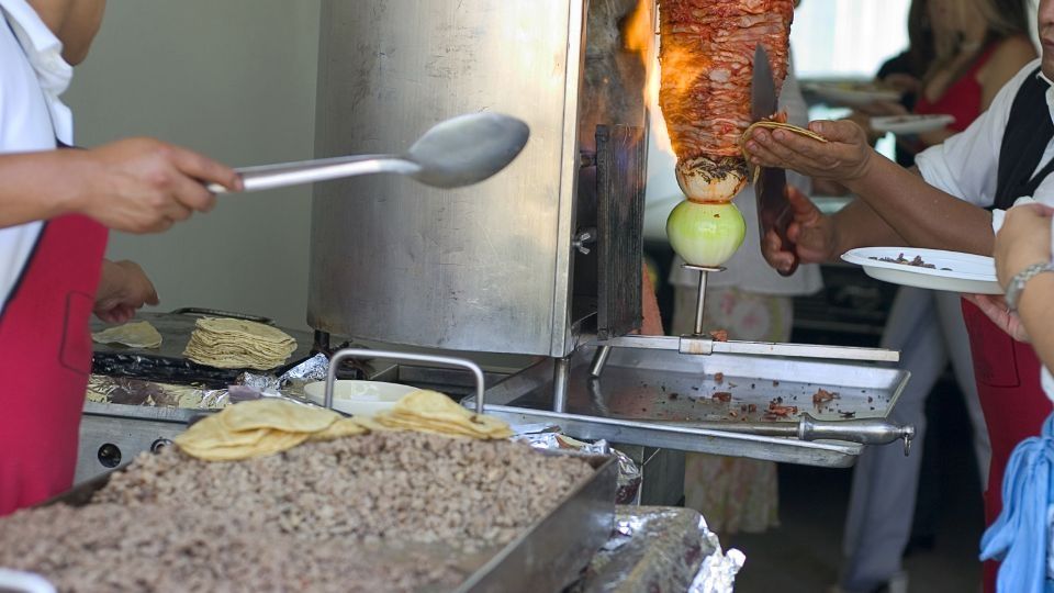 ¿Antojo de tacos en San Pedro? conoce cuales son los que recomienda la IA
