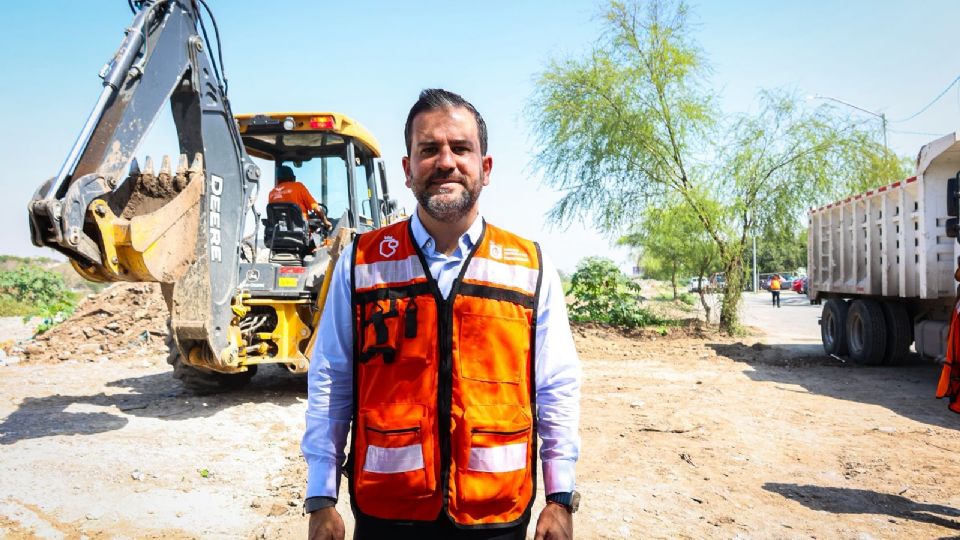 El titular de la Secretaría del Medio Ambiente, Raúl Lozano realizó una inspección en la zona de trabajos.