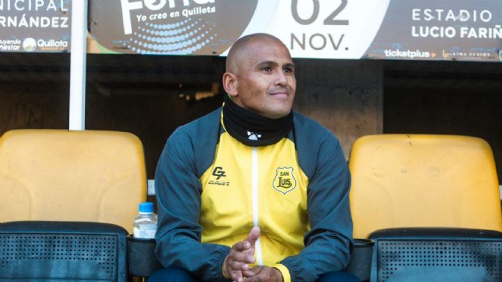 Humberto Suazo, leyenda de Rayados, jugó su último partido y fue homenajeado en Chile