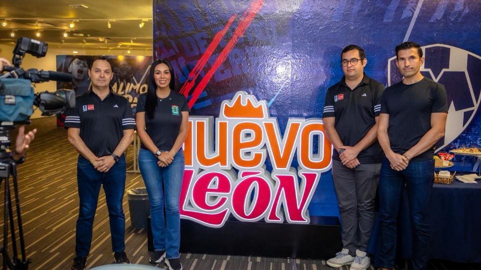 Alejandro Hüff, Host City Manager de la FIFA World Cup Monterrey; Alejandra Morales, directora general de CODETUR; Sergio Barrientos, Marketing Manager de Arca Continental Jesús Flores, director general de Apodaca Group.