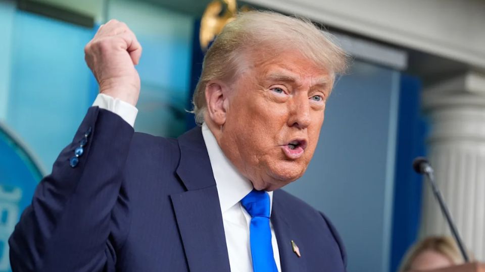 Trump suspende negociaciones con Canadá por 'anuncio fraudulento' de Ronald Reagan.