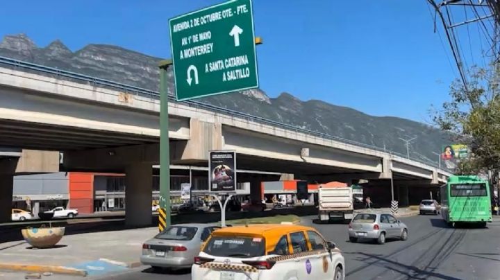 Concluye colocación de nomenclatura en la avenida 2 de Octubre en Santa Catarina