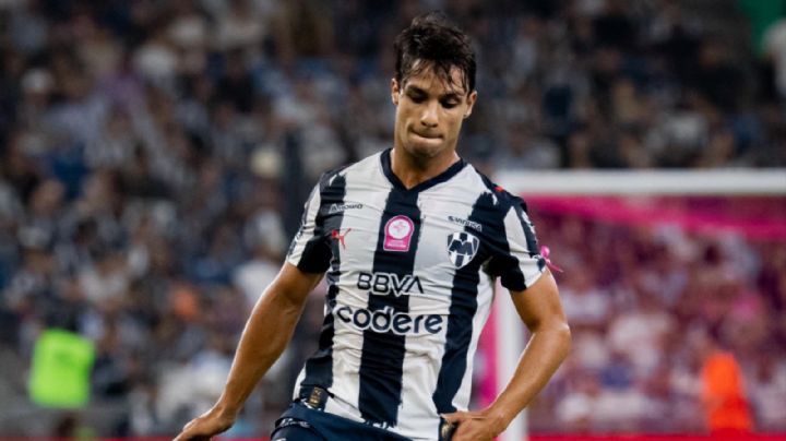 Oliver Torres se fue expulsado contra Cruz Azul y se perderá el Clásico Regio