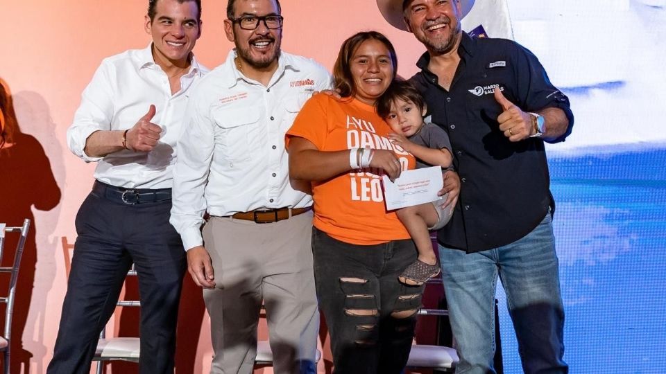 Gobierno de Nuevo León acerca testamentos gratuitos a familias de Juárez.