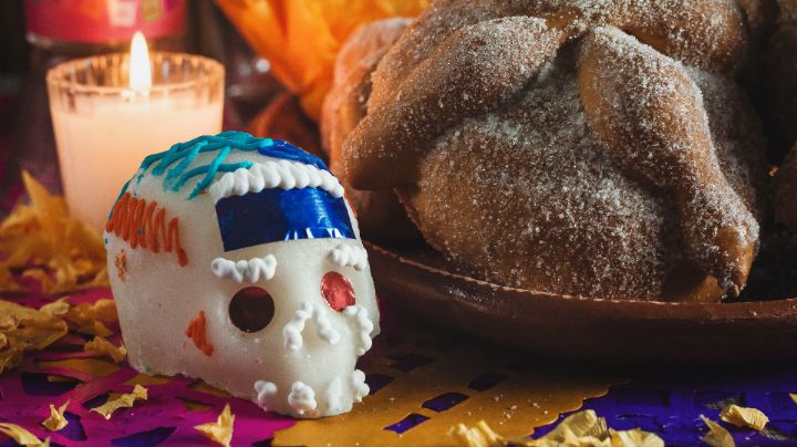 Conoce cómo hacer calaveritas de azúcar | Guía paso a paso