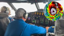 Video: Así se sacudió el avión cazahuracanes dentro del ojo de Melissa