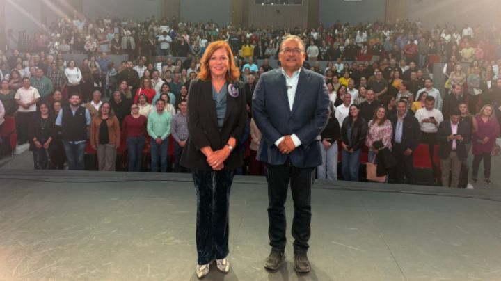 Valentina Alazraki comparte con vecinos de Escobedo su experiencias al cubrir El Vaticano