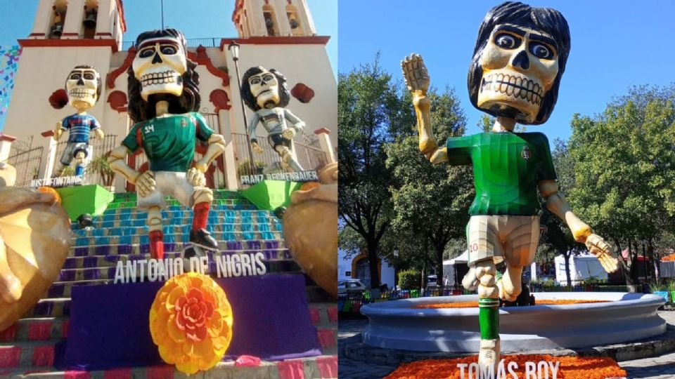Antonio De Nigris y Tomás Boy, en el altar de muertos del municipio de Santiago