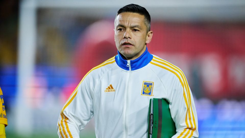 Juninho se retiró en 2018, pero mantiene un fuerte vínculo con Monterrey, ciudad donde decidió establecerse tras su carrera.