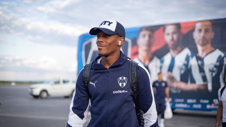 Rayados viajó sin Sergio Ramos, Sergio Canales y Carlos Salcedo, bajas confirmadas para este duelo.