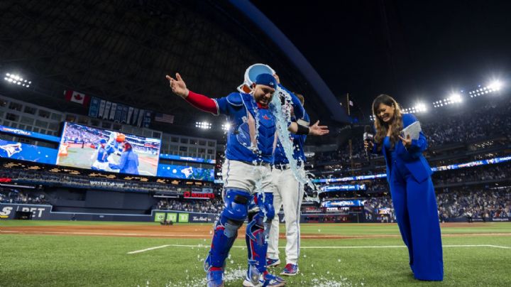 MLB: Alejandro Kirk hace historia con dos jonrones y lidera paliza de Azulejos sobre Yanquis