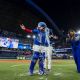 MLB: Alejandro Kirk hace historia con dos jonrones y lidera paliza de Azulejos sobre Yanquis