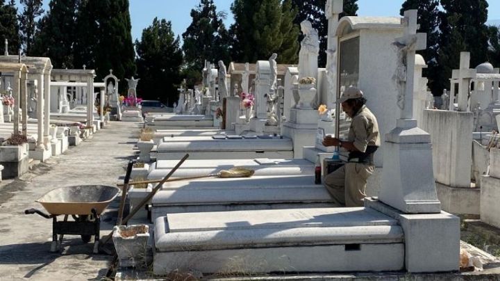 NL fumigará panteones para evitar propagación del dengue en Día de Muertos