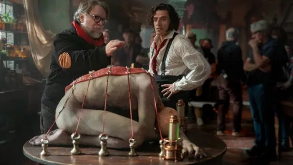 'Frankenstein' de Guillermo del Toro llegará primeramente a los cines.