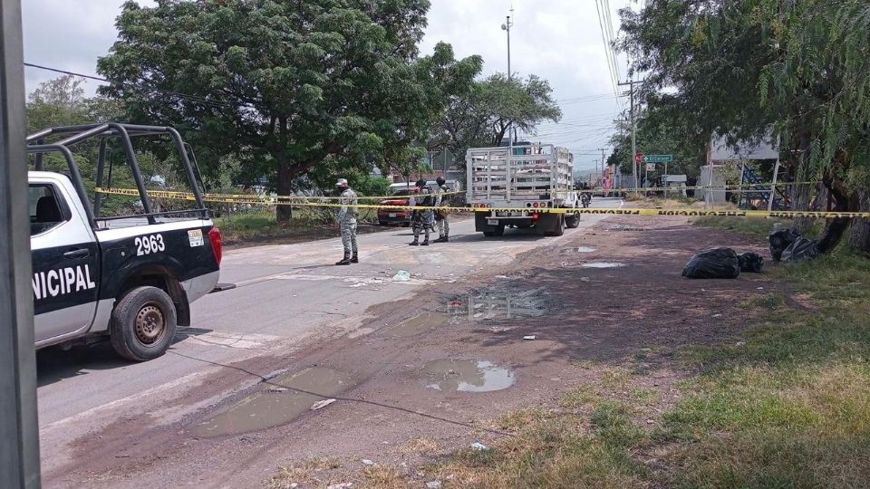 La zona quedó acordonada por las autoridades.