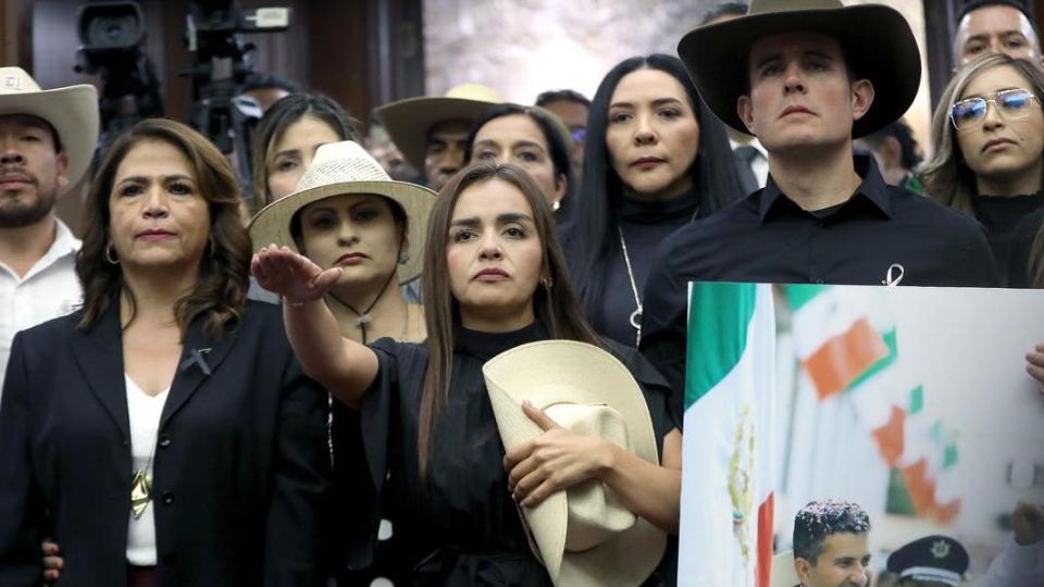 El 43% de michoacanos votaría por Grecia Quiroz, viuda de Carlos Manzo: Encuesta Poligrama