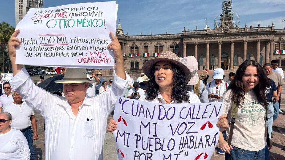 Marcha de la Generación Z contra la inseguridad en México este sábado 15 de noviembre en Monterrey.
