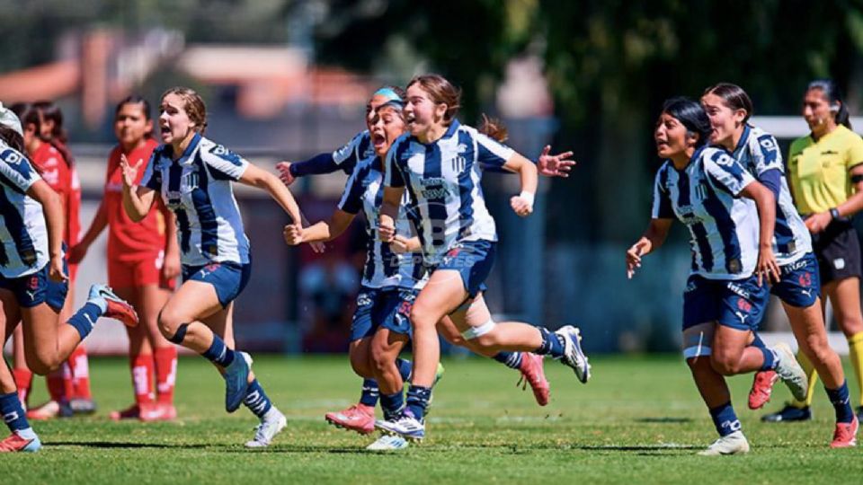 Rayadas jugarán su primera Final Sub-19 ante Pachuca.