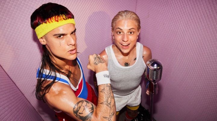 Ca7riel y Paco Amoroso fueron retenidos por el FBI tras grabar un video bailando en pleno vuelo