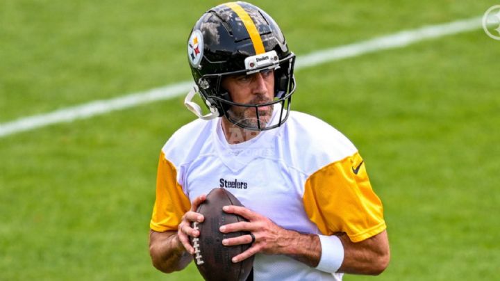 Steelers anuncia fractura de Rodgers; CJ Stroud, descartado por los Texans por conmoción
