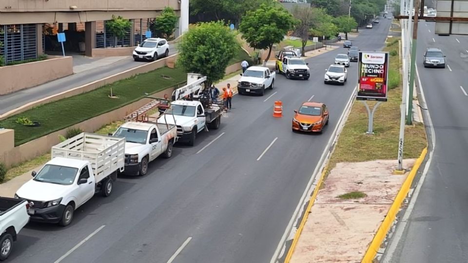La Secretaría de Infraestructura rehabilitará las vigas del puente en el carril oriente a poniente, a la altura del punto de incorporación.