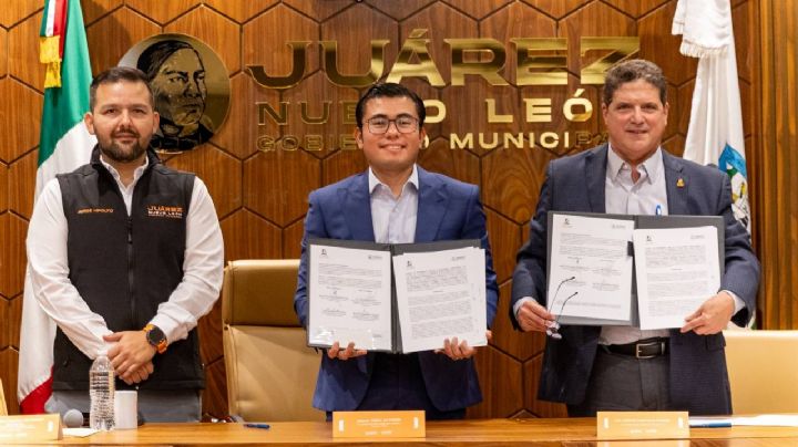 Juárez firma convenio con la Canaco en apoyo a comerciantes locales