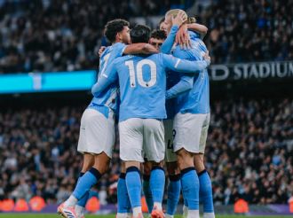 Erling Haaland guía al Manchester City con doblete ante Bournemouth en la Premier League