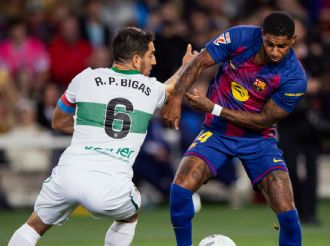 Barcelona vence a Elche y está a cinco puntos del liderato de LaLiga