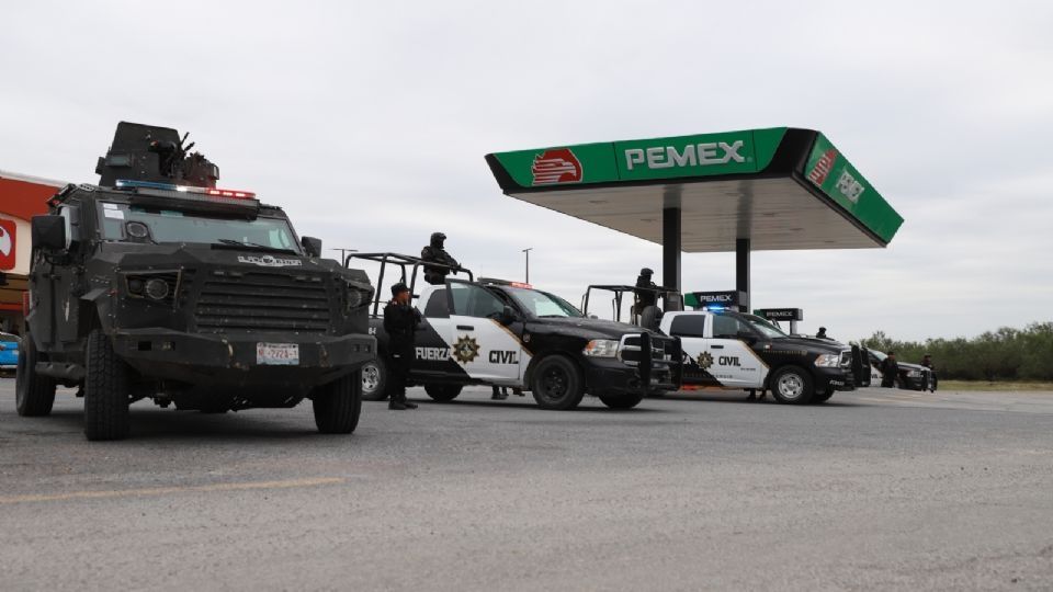Elementos de Fuerza Civil mantienen vigilancia en carreteras transitadas de Nuevo León