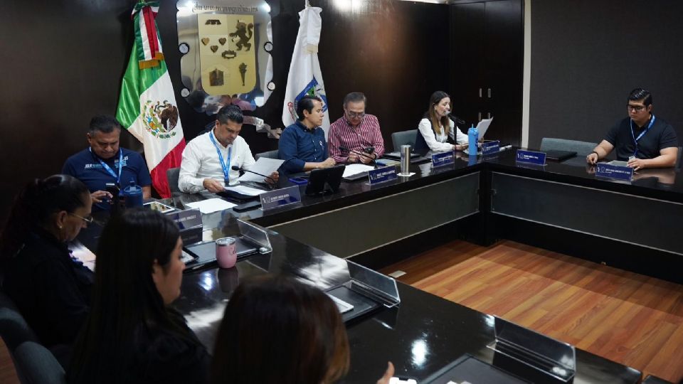 Integrantes del ayuntamiento de San Nicolás aprobaron el presupuesto para el próximo año.