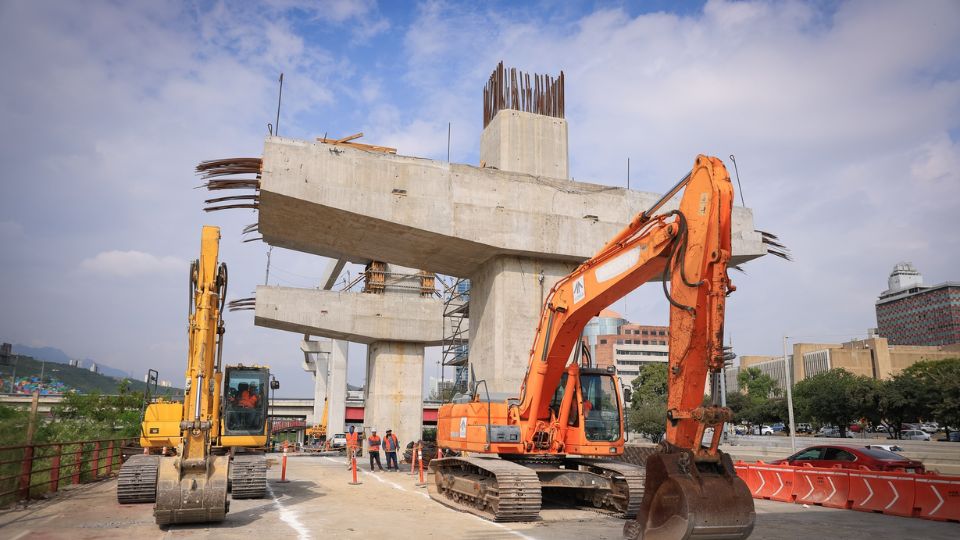 Obras del Metro en Monterrey | Facebook / Samuel García