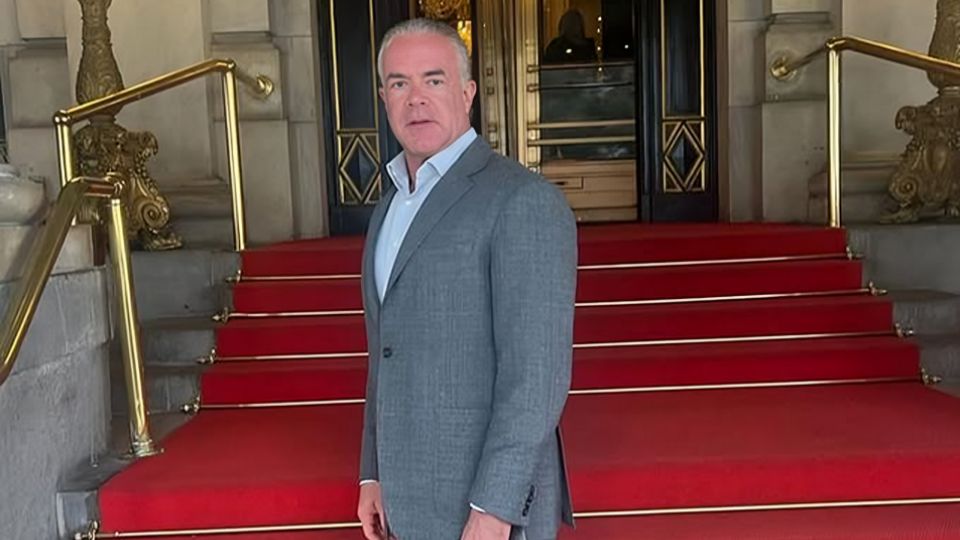 Raúl Rocha Cantú, propietario de la marca Miss Universo, es señalado por su presunta relación con el crimen organizado.