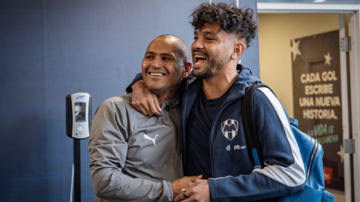 Rayados viajó a CDMX con la ‘bendición’ de Humberto Suazo para la Vuelta ante América