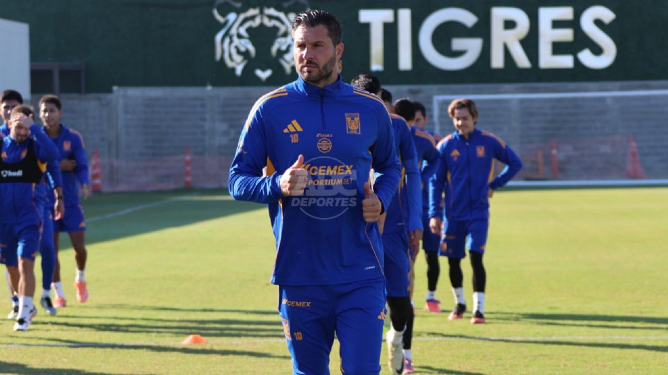 Guido Pizarro lideró la sesión regenerativa en el Centro de Entrenamiento