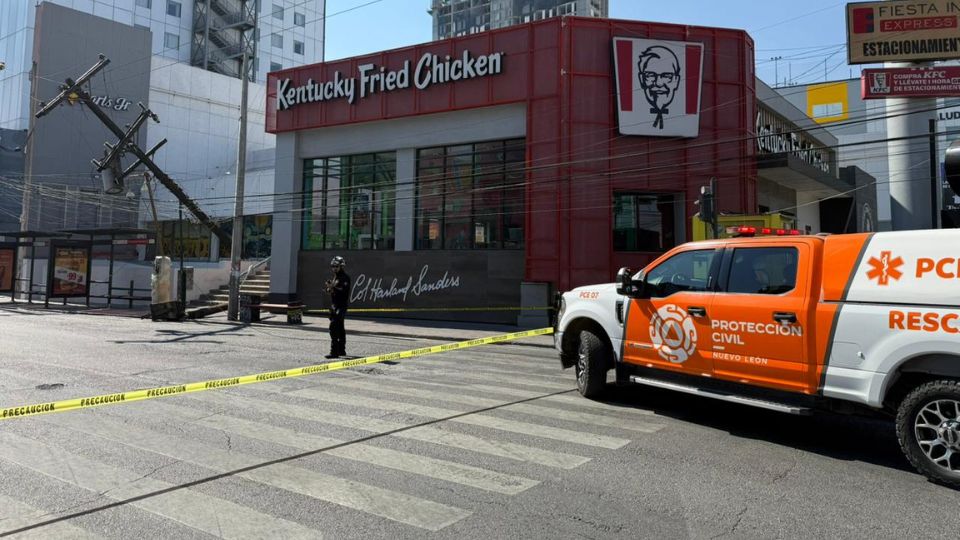 El vehículo implicado no fue hallado en la zona, por lo que se desconoce si hubo lesionados.