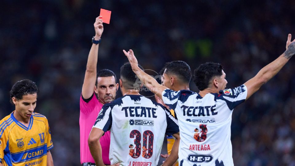 Rodríguez fue expulsado en el primer tiempo