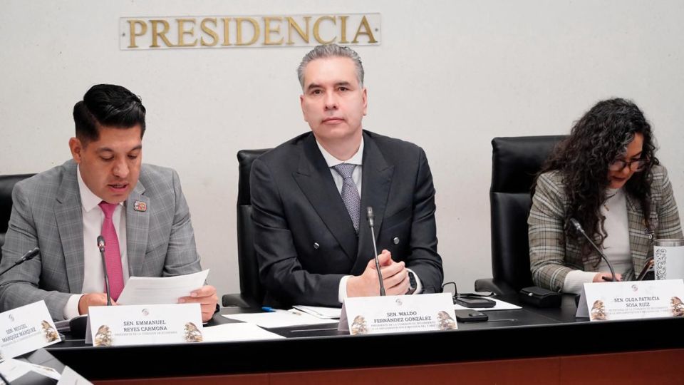 El senador Waldo Fernández anunció que el Congreso ejercerá su poder soberano para escuchar a sectores productivos.