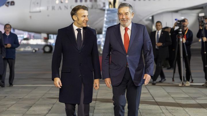 Emmanuel Macron llega a México para reunirse con la presidenta Claudia Sheinbaum