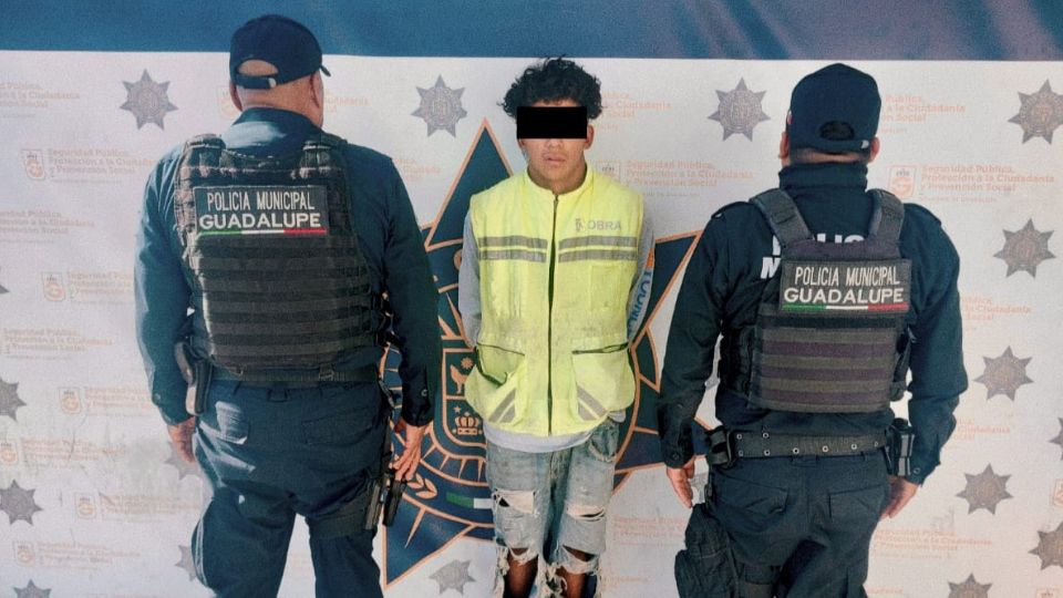 El detenido, 'El Kaleth', de 18 años, es buscado por al menos 19 asaltos a tiendas desde 2023.