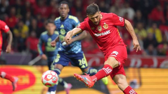 Toluca venció al América con gol de Paulinho, quien aseguró su tricampeonato de goleo en Liga MX
