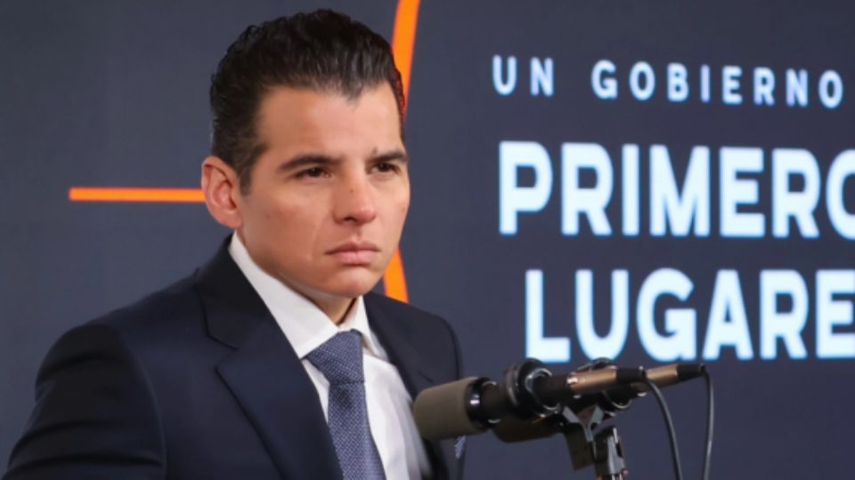 Miguel Flores, secretario de gobierno.