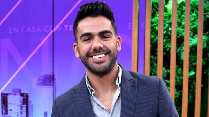 ¿Quién es Carlos Adyan el entrevistador que incomodó a Fátima Bosch?