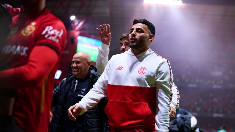 Alexis Vega viajó con el equipo para la Final de Ida contra Tigres