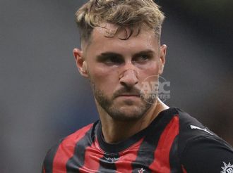 Milan confirma operación de Santiago Giménez, ¿peligra su camino al Mundial 2026?