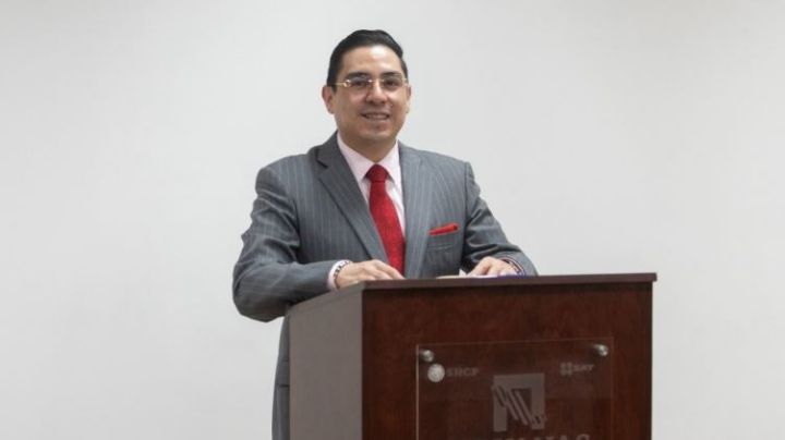 Sheinbaum confirma el despido del jefe antihuachicol de Aduanas